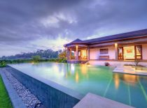 Villa Griya Atma, Pool at sunset